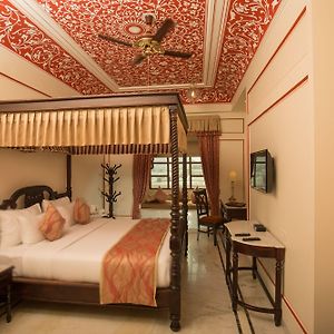 Royal Deluxe Enjoy of Spa Services